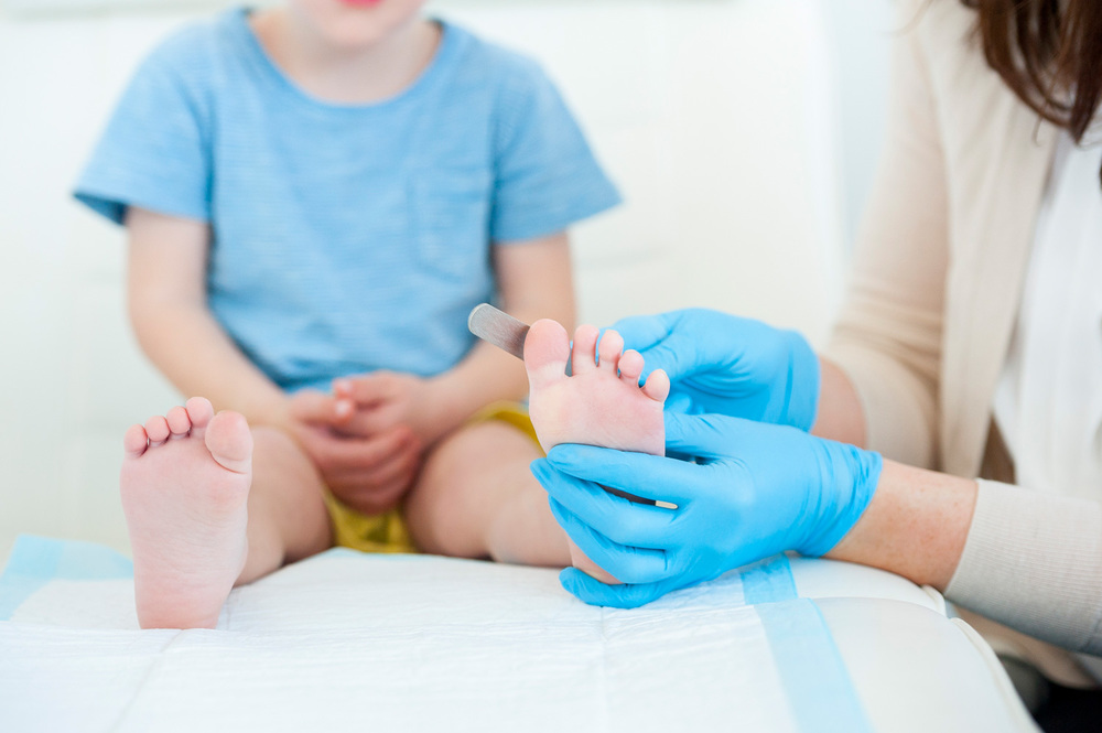 Childrens Podiatry When Does Your Child Need to See a Podiatrist?